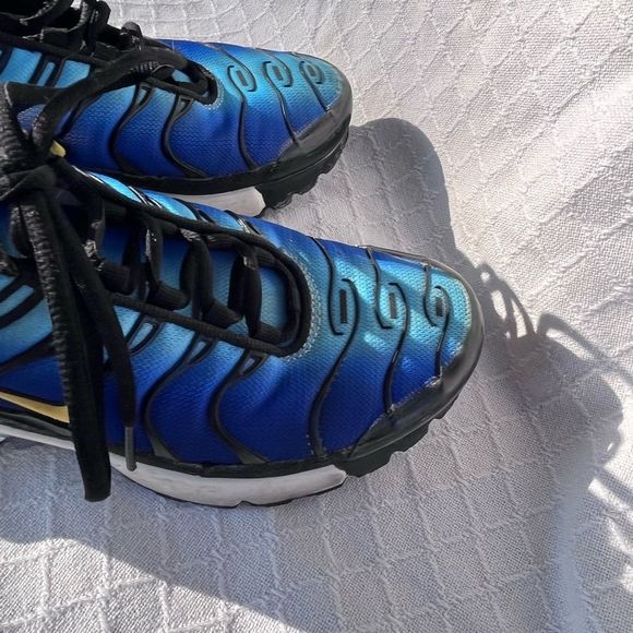 NIKE AIR MAX PLUS HYPER BLUE 2018 - Picture 8 of 14